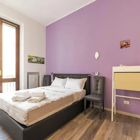 Guesthost - Lovely Near Piazza Firenze! Apartment